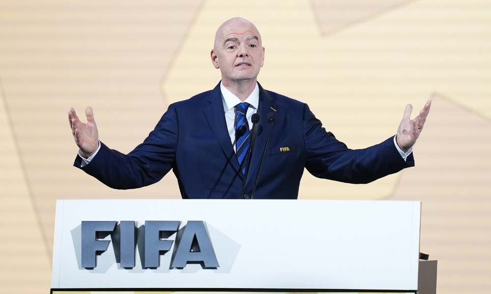 三面五星红